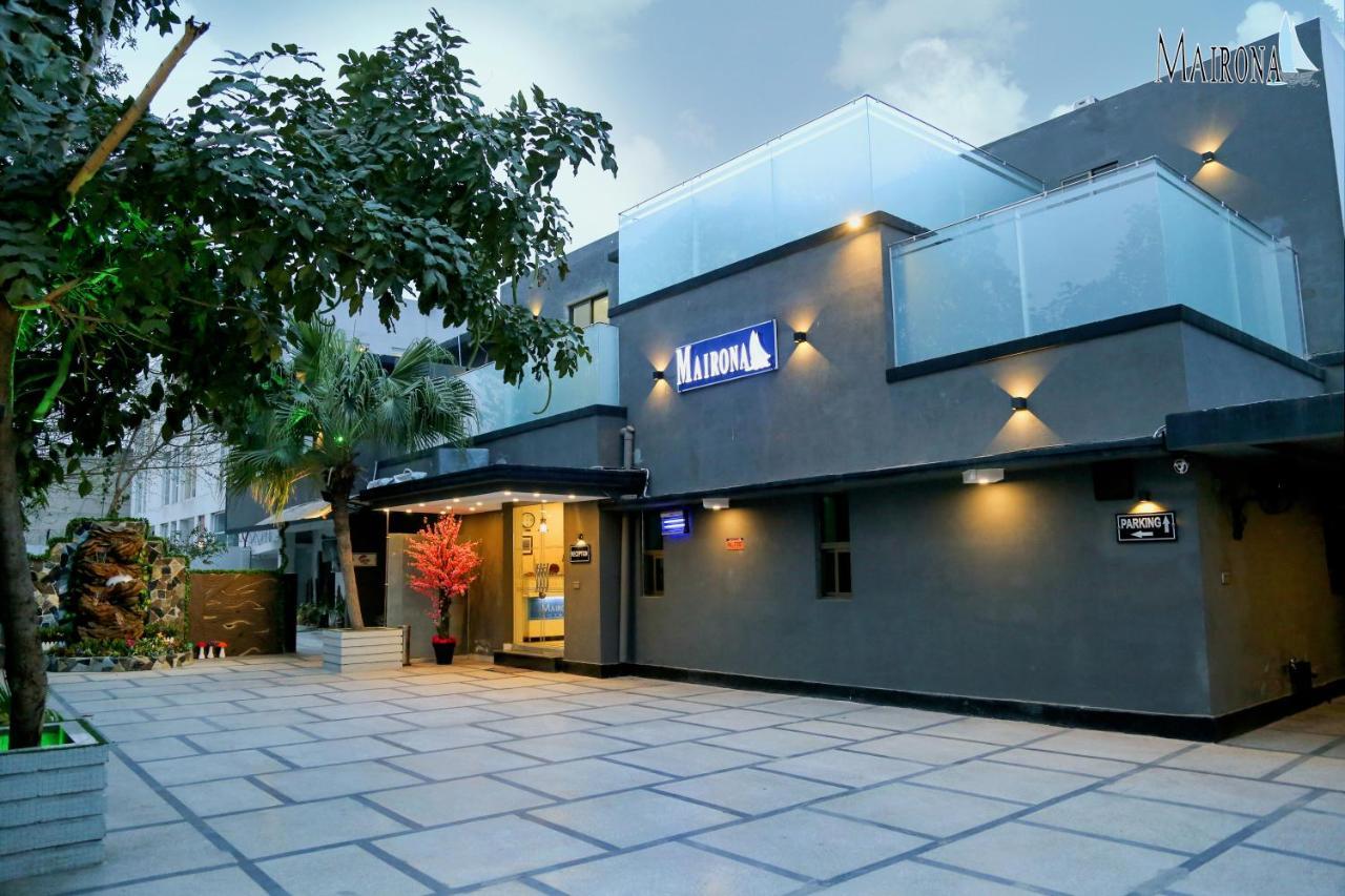 Hotel Mairona Gulberg Lahore Exterior foto